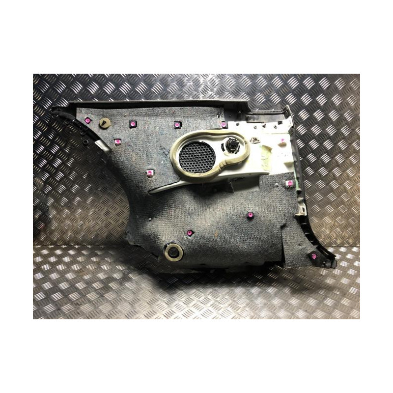 Panneau de porte arriere droit PEUGEOT 407 COUPE d’occasion