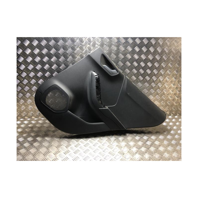 Panneau de porte arriere droit FORD PUMA 2 d’occasion