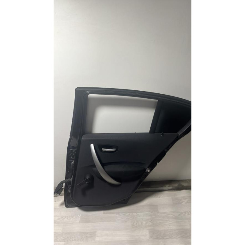Porte arriere droit BMW SERIE 1 E87 PHASE 1 d’occasion