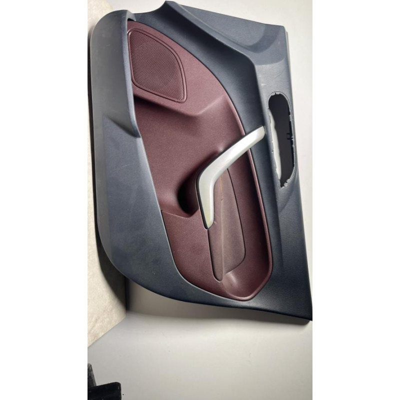 Panneau de porte avant droit FORD FIESTA 6 PHASE 1 d’occasion