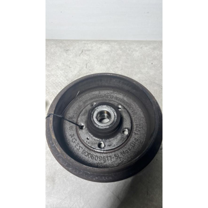 Tambour arriere droit VOLKSWAGEN POLO 4 PHASE 2 d’occasion
