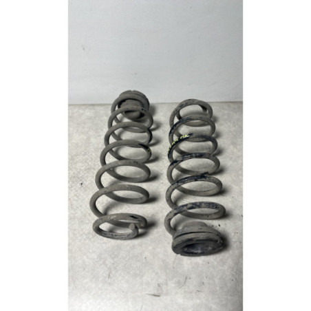 Ressort de suspension arriere VOLKSWAGEN POLO 4 PHASE 2 d’occasion