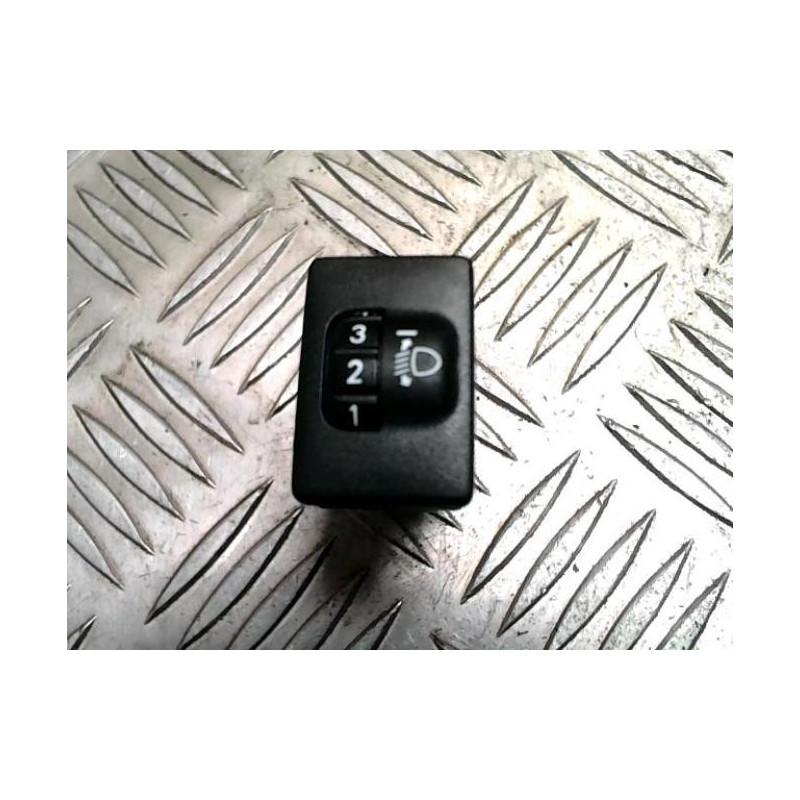 Commande de reglage hauteur de phare CITROEN C1 2 d’occasion