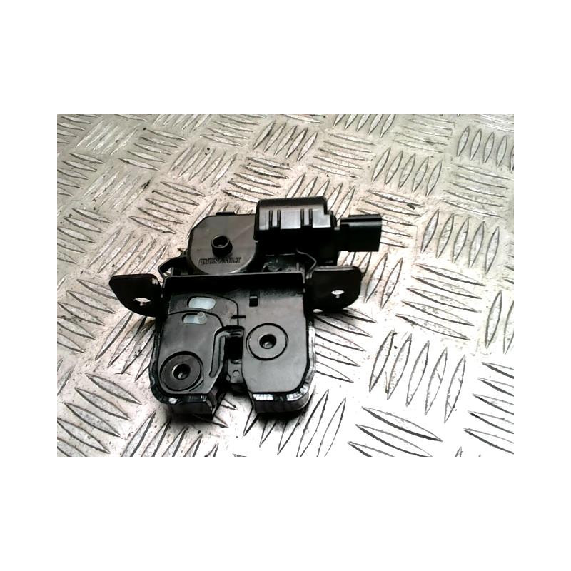 Serrure de coffre RENAULT CLIO 4 PHASE 1 d’occasion