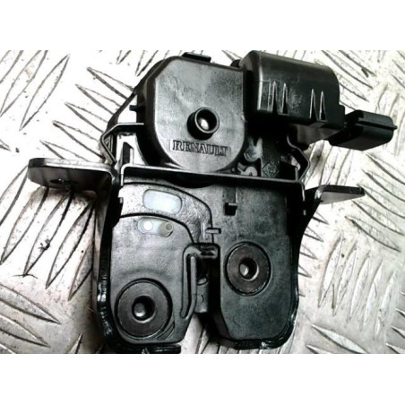 Serrure de coffre RENAULT CLIO 4 PHASE 1 d’occasion