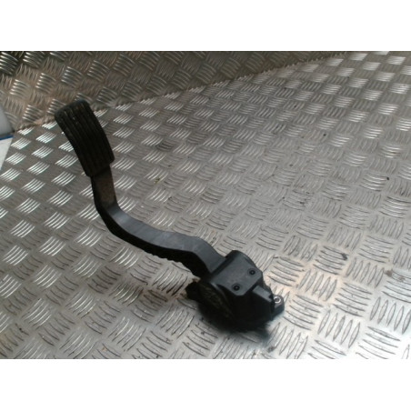 Potentiometre de pedale de gaz d'accelerateur PEUGEOT 206+ d’occasion
