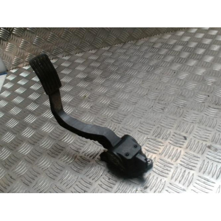 Potentiometre de pedale de gaz d'accelerateur PEUGEOT 206+ d’occasion