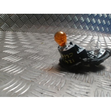 Platine feu arriere droit RENAULT CLIO 4 PHASE 1 d’occasion