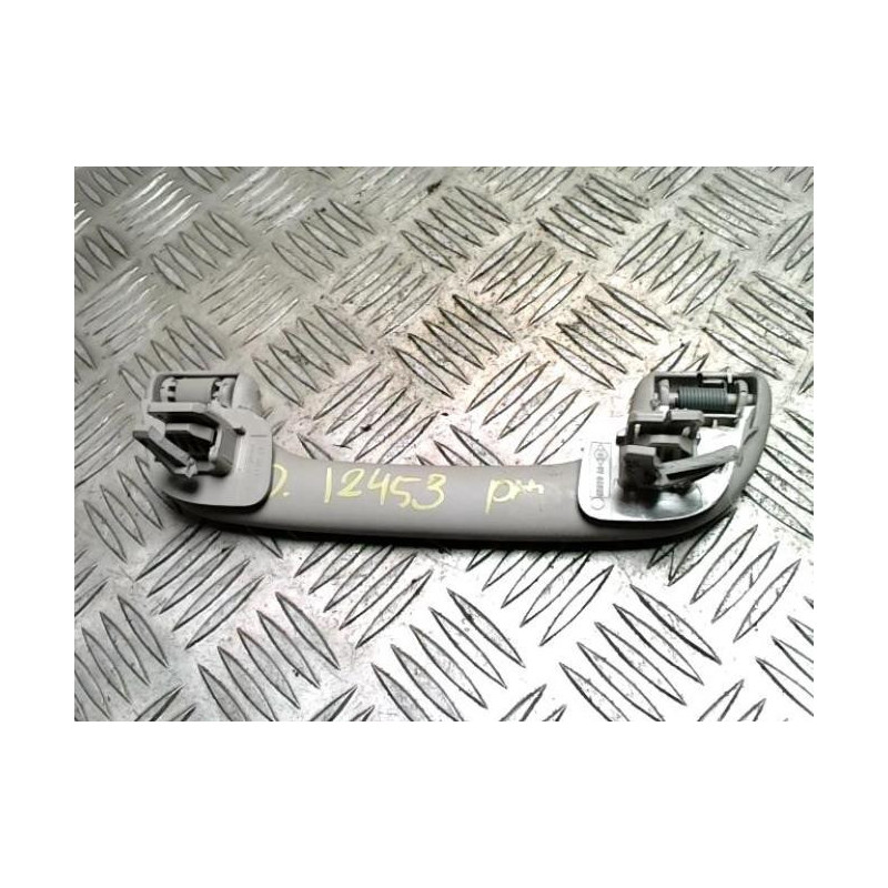 Poignee de maintien avant droit RENAULT CLIO 4 PHASE 1 d’occasion