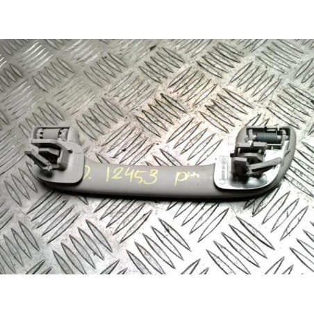 Poignee de maintien avant droit RENAULT CLIO 4 PHASE 1 d’occasion
