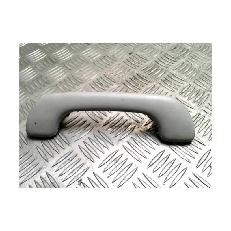 Poignee de maintien avant droit RENAULT CLIO 4 PHASE 1 d’occasion