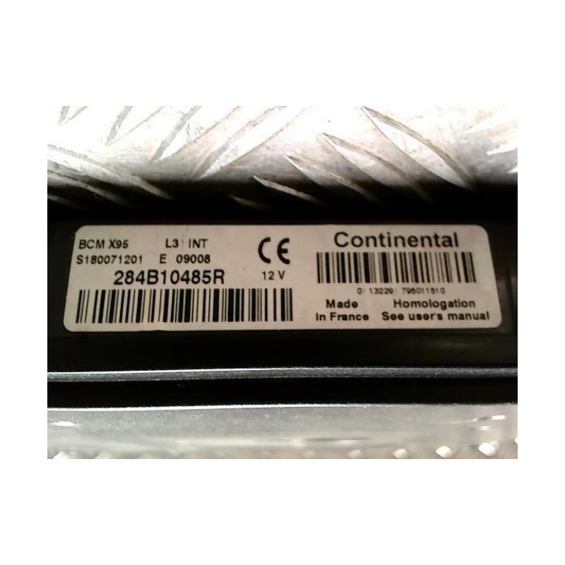 Boitier servitude moteur (BSM) RENAULT MEGANE 3 PHASE 1 COUPE d’occasion