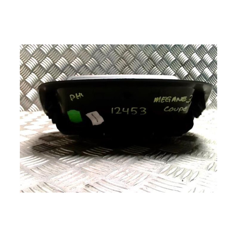 Ecran GPS RENAULT MEGANE 3 PHASE 1 COUPE d’occasion