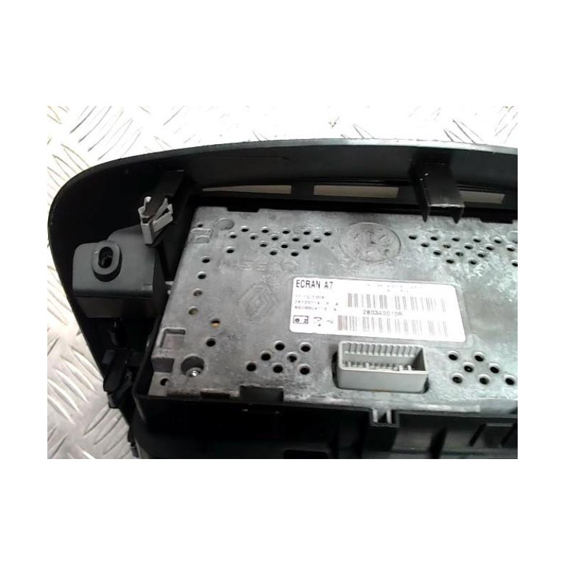 Ecran GPS RENAULT MEGANE 3 PHASE 1 COUPE d’occasion