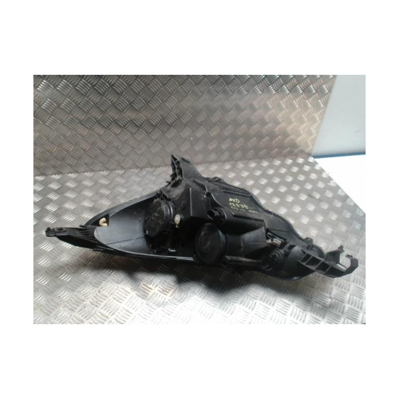 Optique avant principal droit (feux)(phare) CITROEN C3 2 PHASE 2 d’occasion