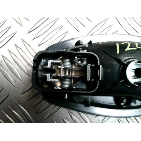 Poignee interieur avant droit RENAULT CLIO 4 PHASE 1 d’occasion