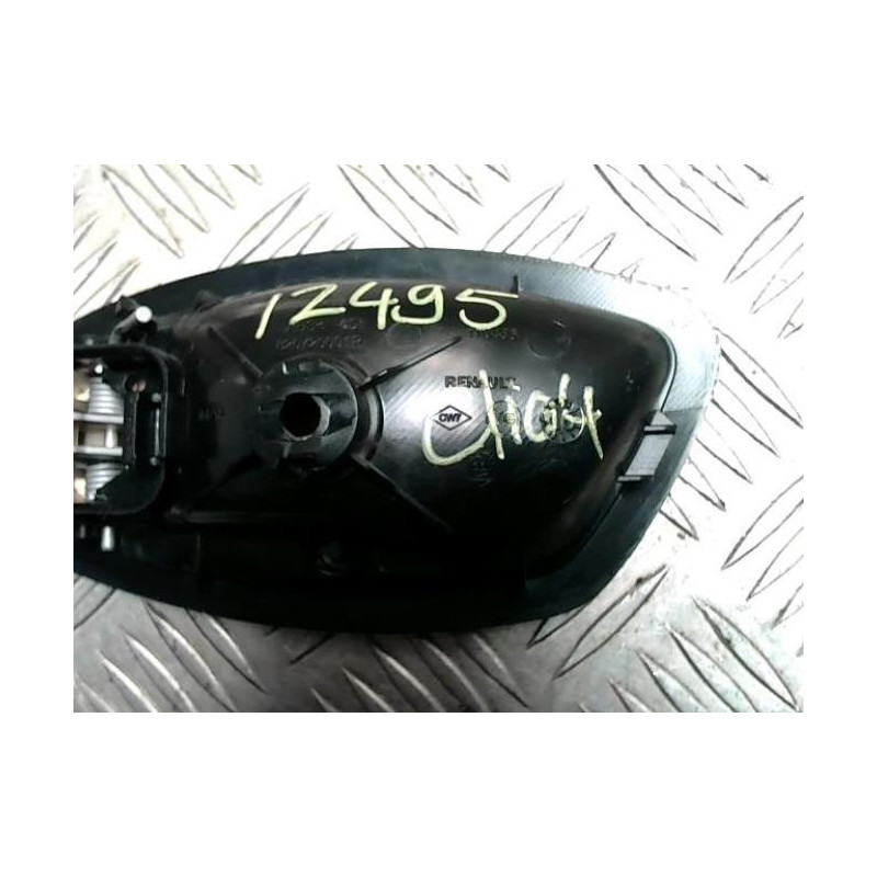 Poignee interieur avant droit RENAULT CLIO 4 PHASE 1 d’occasion