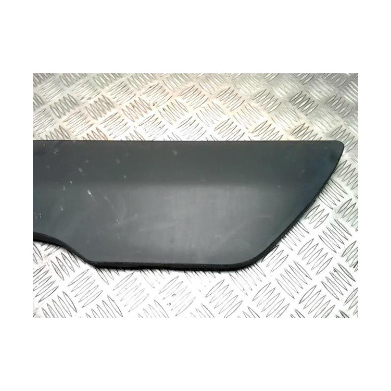Baguette de porte arriere gauche  FORD TRANSIT CONNECT 2 PHASE 1 d’occasion
