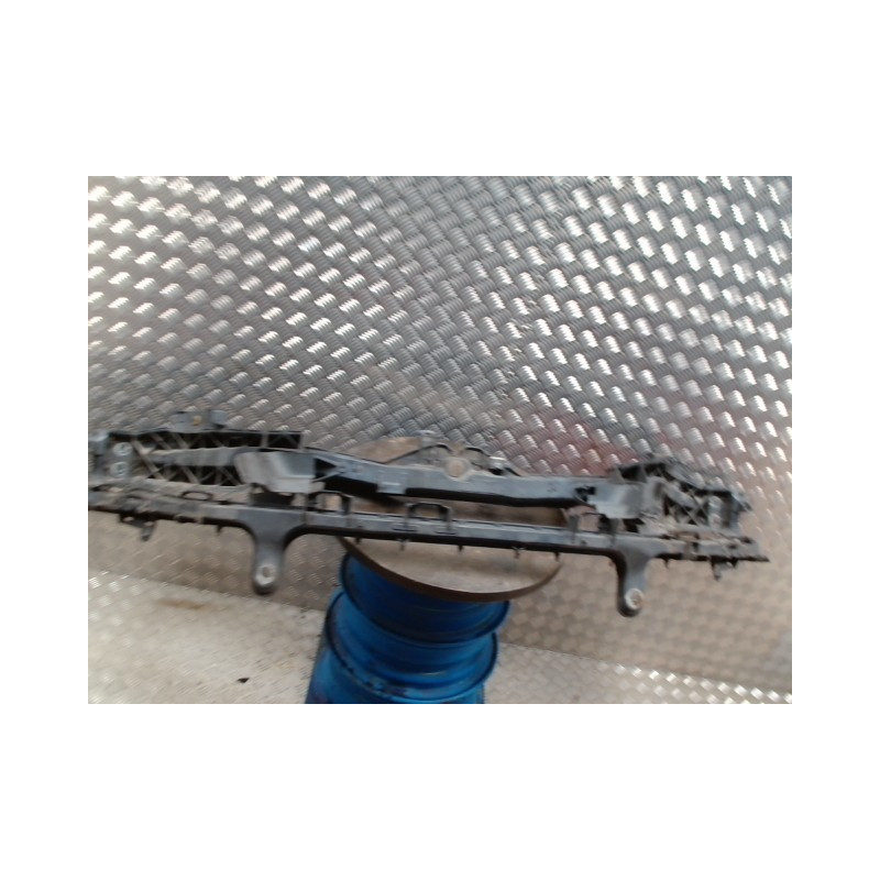 Armature avant, Masque avant FORD C-MAX 1 PHASE 1 d’occasion