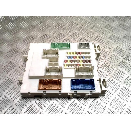 Porte fusible FORD TRANSIT CONNECT 2 PHASE 1 d’occasion
