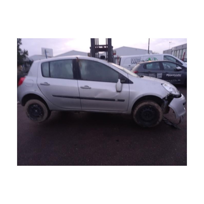 Radiateur eau RENAULT CLIO 3 PHASE 1 d’occasion