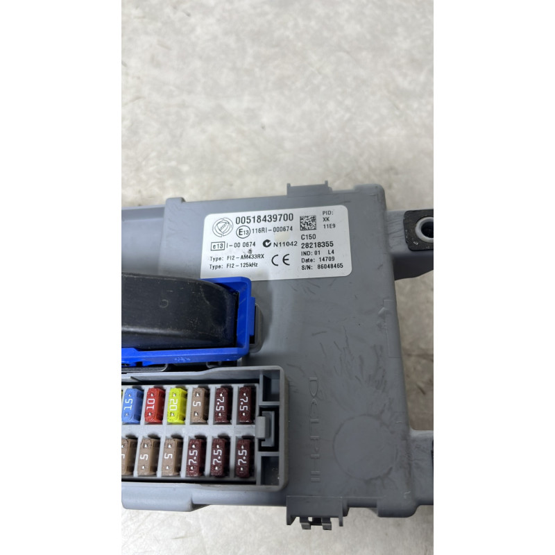 Porte fusible FIAT 500 2 CABRIO PHASE 1 d’occasion