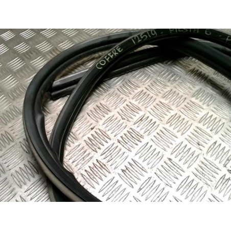 Joint de coffre FORD FIESTA 6 PHASE 1 d’occasion
