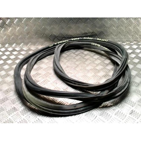 Joint de coffre FORD TRANSIT CONNECT 2 PHASE 1 d’occasion
