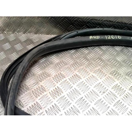 Joint de porte arriere droite FORD TRANSIT CONNECT 2 PHASE 1 d’occasion