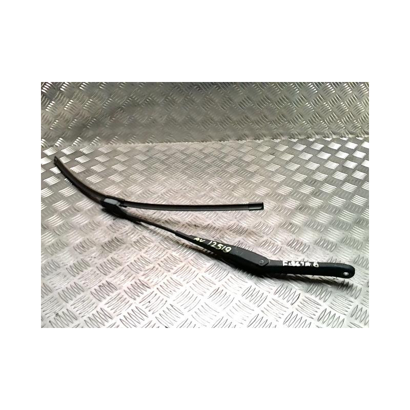 Bras essuie glace avant FORD FIESTA 6 PHASE 1 d’occasion