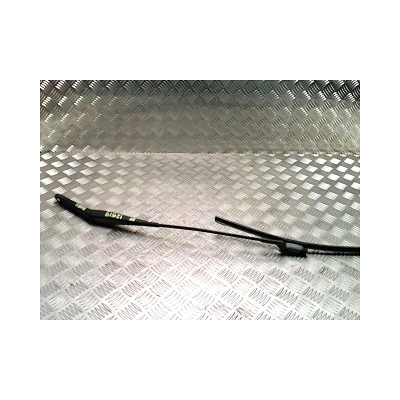 Bras essuie glace avant FORD FIESTA 6 PHASE 1 d’occasion