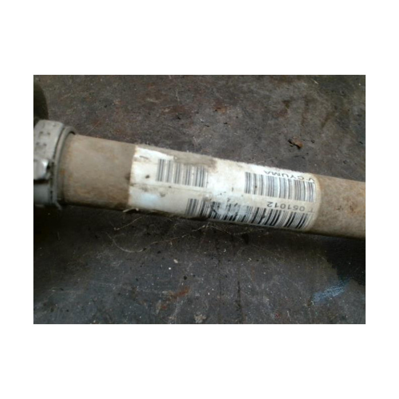 Cardan gauche (transmission) FORD C-MAX 1 PHASE 1 d’occasion
