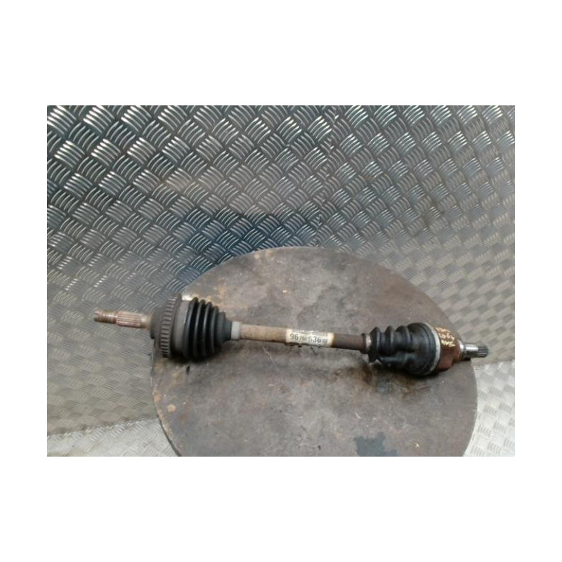 Cardan gauche (transmission) PEUGEOT 206+ d’occasion