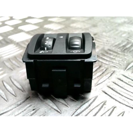 Commande de reglage hauteur de phare RENAULT CLIO 4 PHASE 1 d’occasion