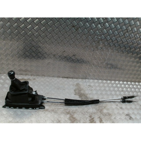 Levier de vitesses VOLKSWAGEN POLO 6 PHASE 1 d’occasion