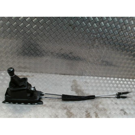 Levier de vitesses VOLKSWAGEN POLO 6 PHASE 1 d’occasion