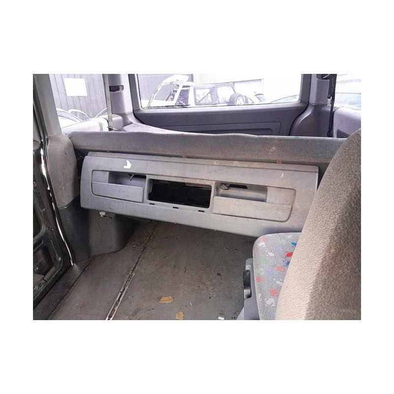 Calandre MERCEDES VITO 638 d’occasion