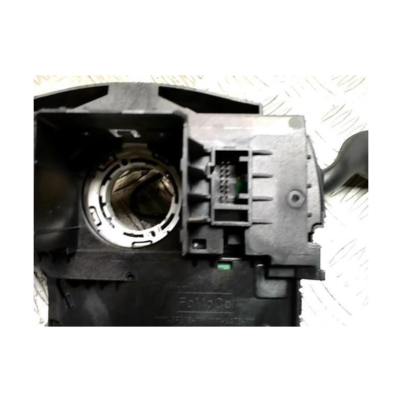 Com (Bloc Contacteur Tournant+Commodo Essuie Glace+Commodo Phare) FORD TRANSIT CONNECT 2 PHASE 1 d’occasion