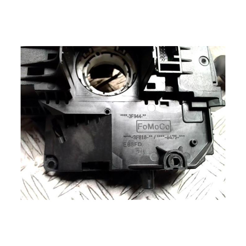 Com (Bloc Contacteur Tournant+Commodo Essuie Glace+Commodo Phare) FORD TRANSIT CONNECT 2 PHASE 1 d’occasion