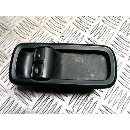 Interrupteur de leve vitre avant gauche FORD FIESTA 6 PHASE 1 d’occasion