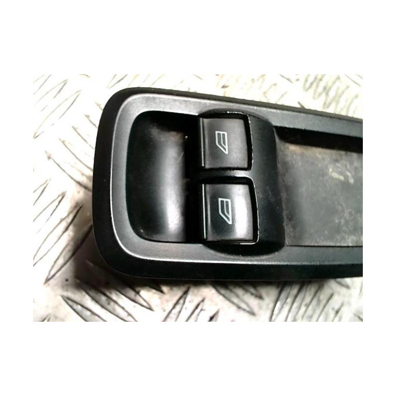 Interrupteur de leve vitre avant gauche FORD FIESTA 6 PHASE 1 d’occasion