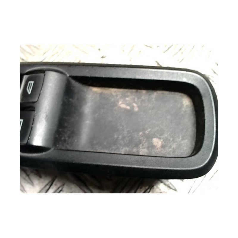 Interrupteur de leve vitre avant gauche FORD FIESTA 6 PHASE 1 d’occasion