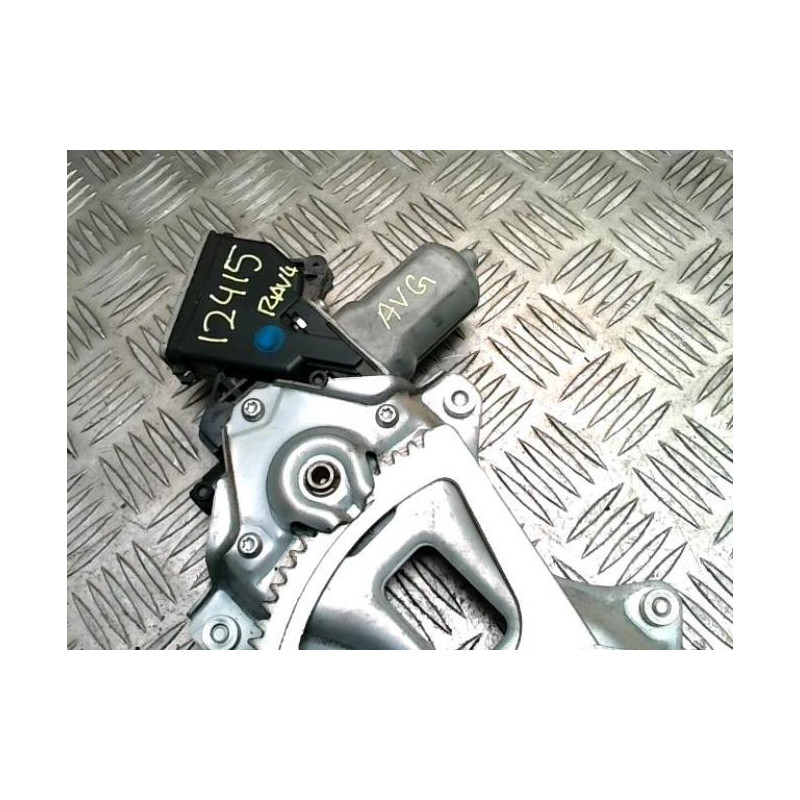 Leve vitre electrique avant gauche TOYOTA RAV4 3 PHASE 3 d’occasion