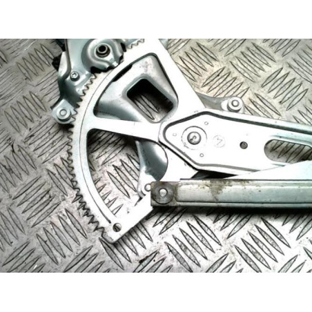 Leve vitre electrique avant gauche TOYOTA RAV4 3 PHASE 3 d’occasion