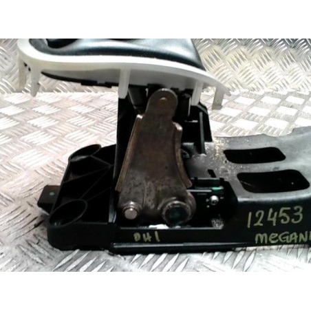 Levier de vitesses RENAULT MEGANE 3 PHASE 1 COUPE d’occasion