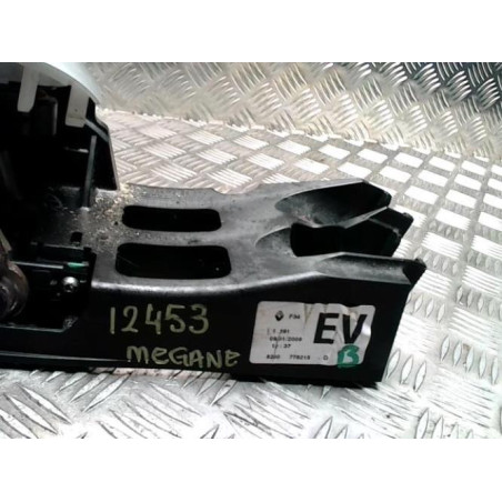 Levier de vitesses RENAULT MEGANE 3 PHASE 1 COUPE d’occasion