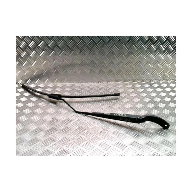 Bras essuie glace avant gauche RENAULT CLIO 4 PHASE 1 d’occasion