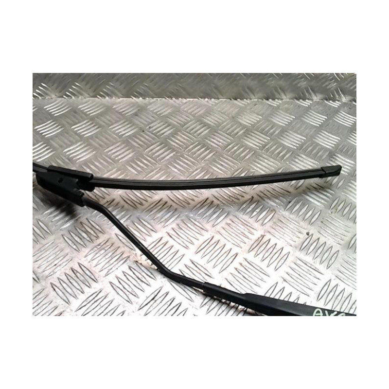 Bras essuie glace avant gauche RENAULT CLIO 4 PHASE 1 d’occasion