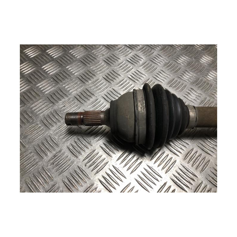Cardan gauche (transmission) PEUGEOT 3008 1 PHASE 1 d’occasion