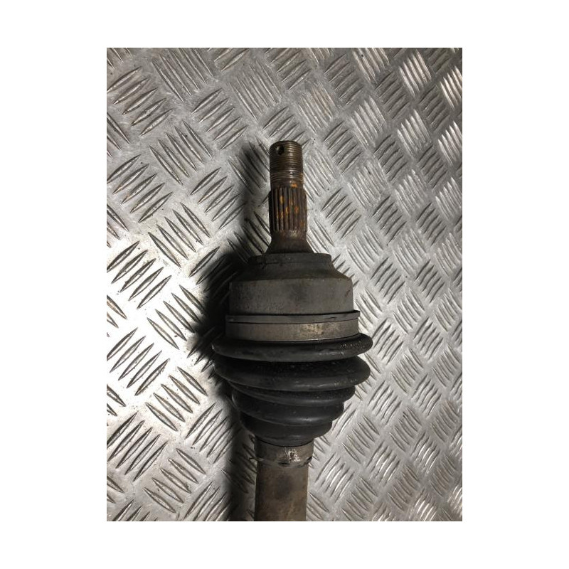 Cardan gauche (transmission) PEUGEOT 3008 1 PHASE 1 d’occasion